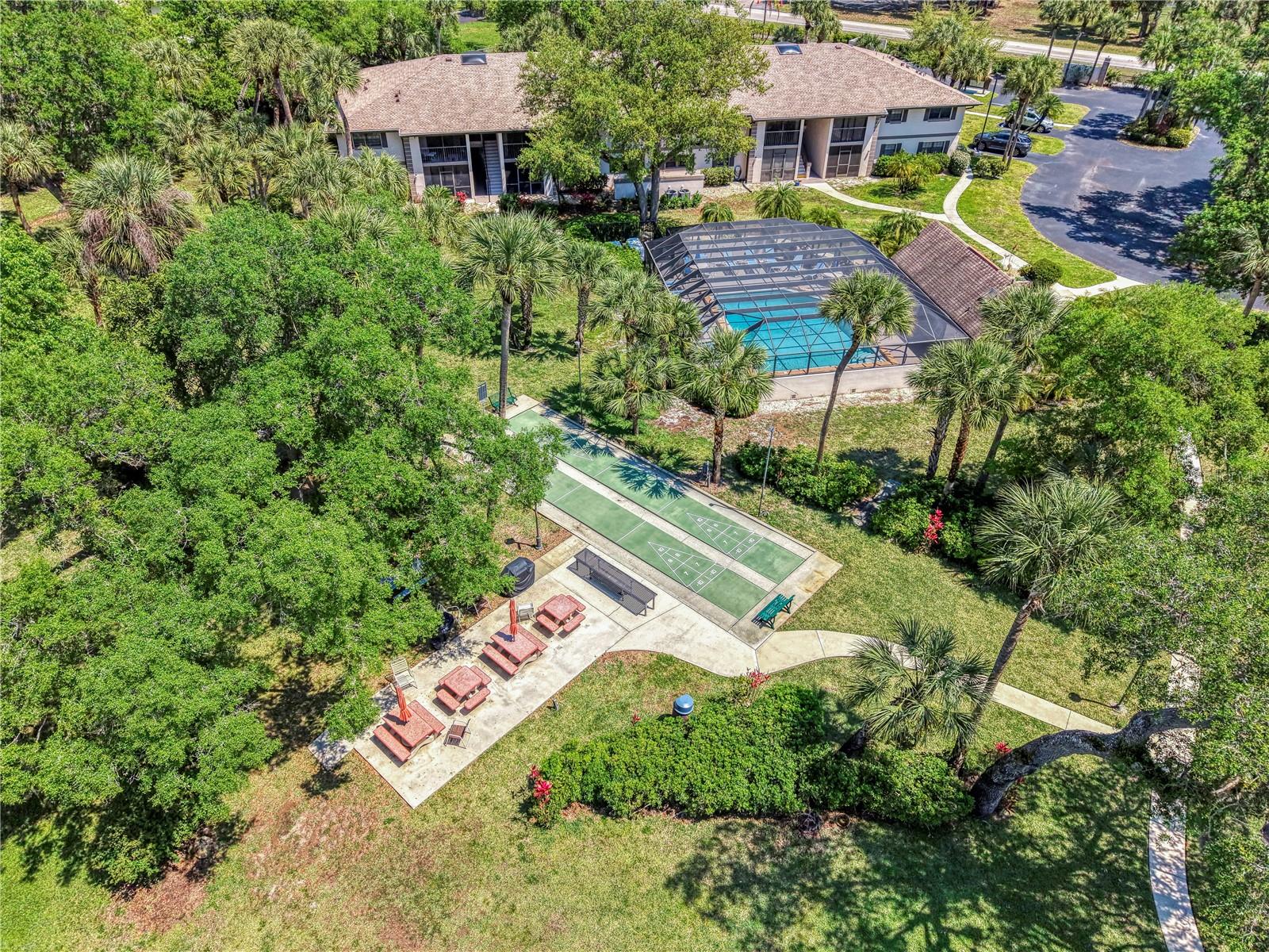 OAK FORREST - Residential