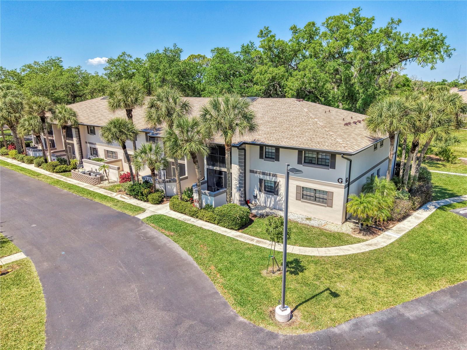 OAK FORREST - Residential