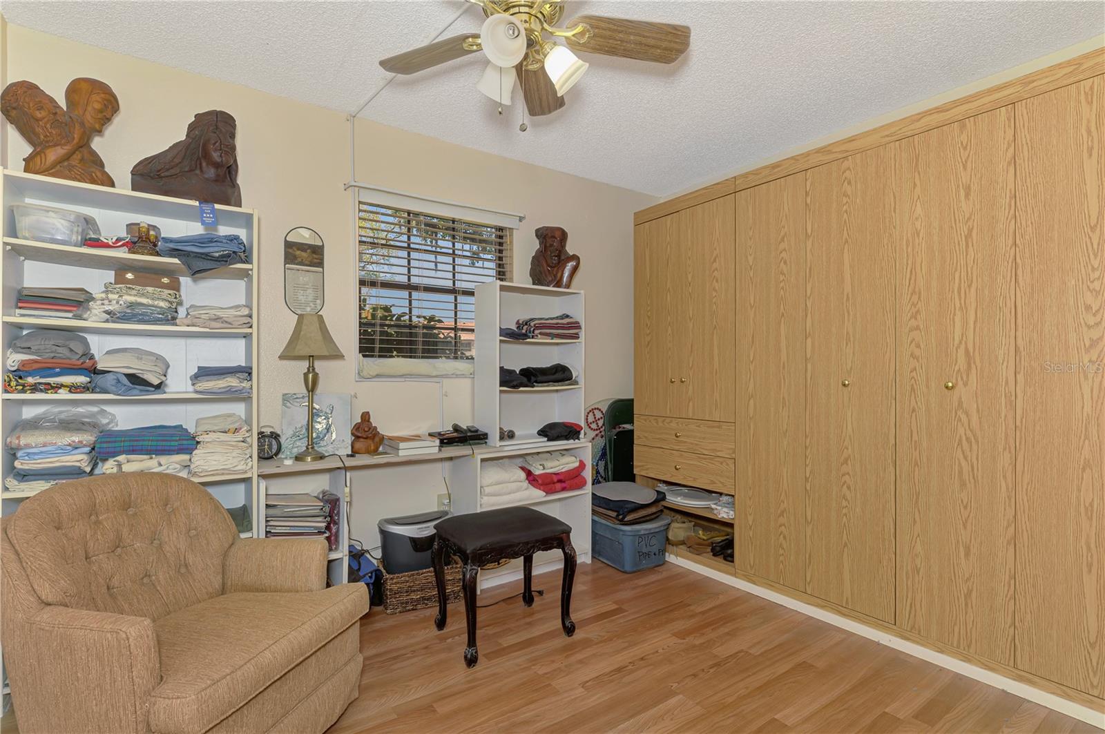 OAK FORREST - Residential