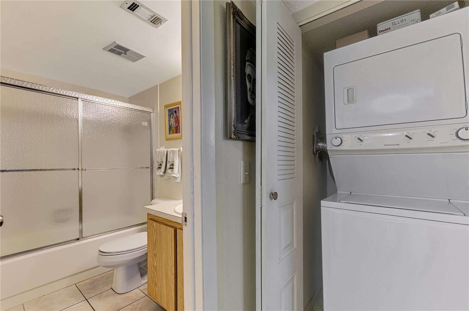 OAK FORREST - Residential