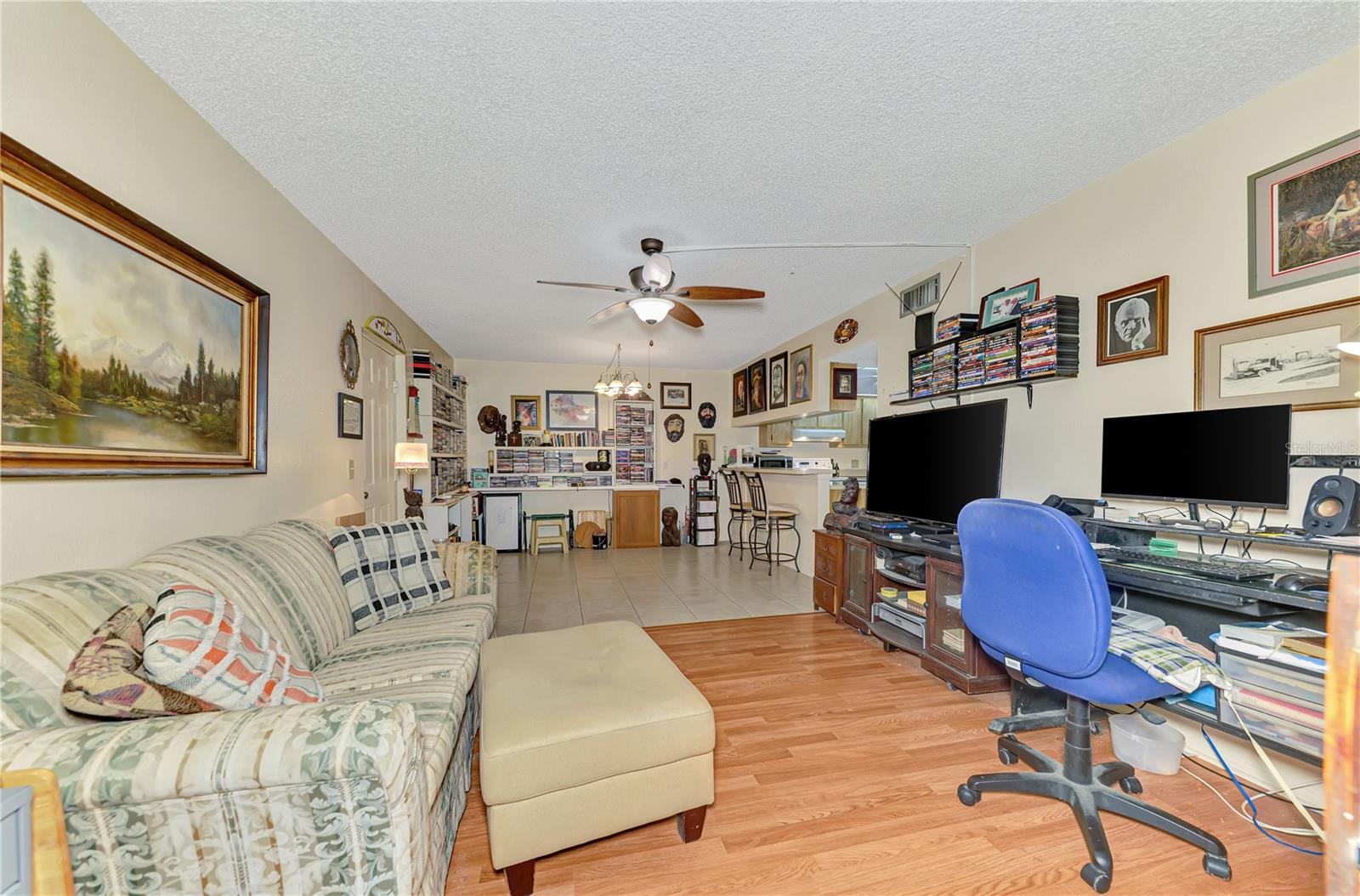 OAK FORREST - Residential