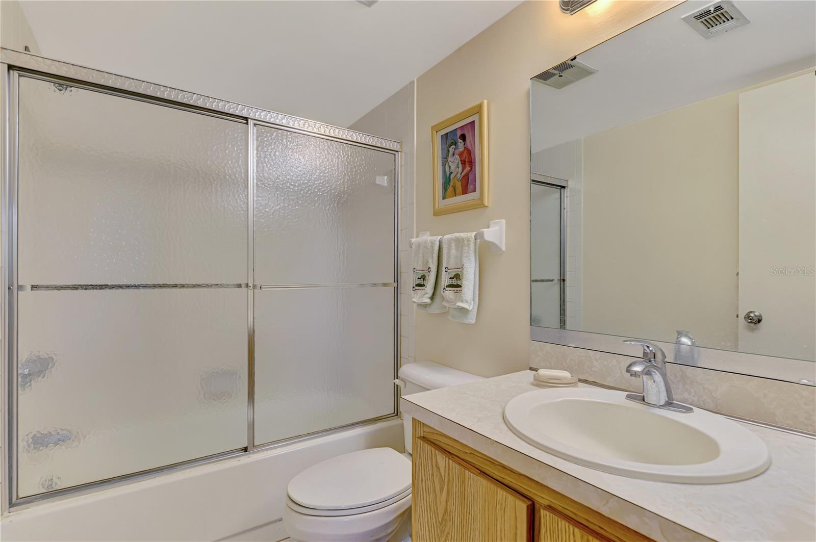 OAK FORREST - Residential