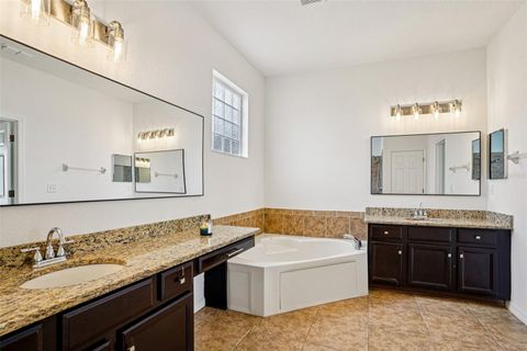 Tiny photo for 12371 NE 48th Circle, Oxford, FL 34484 (MLS # G5109859)