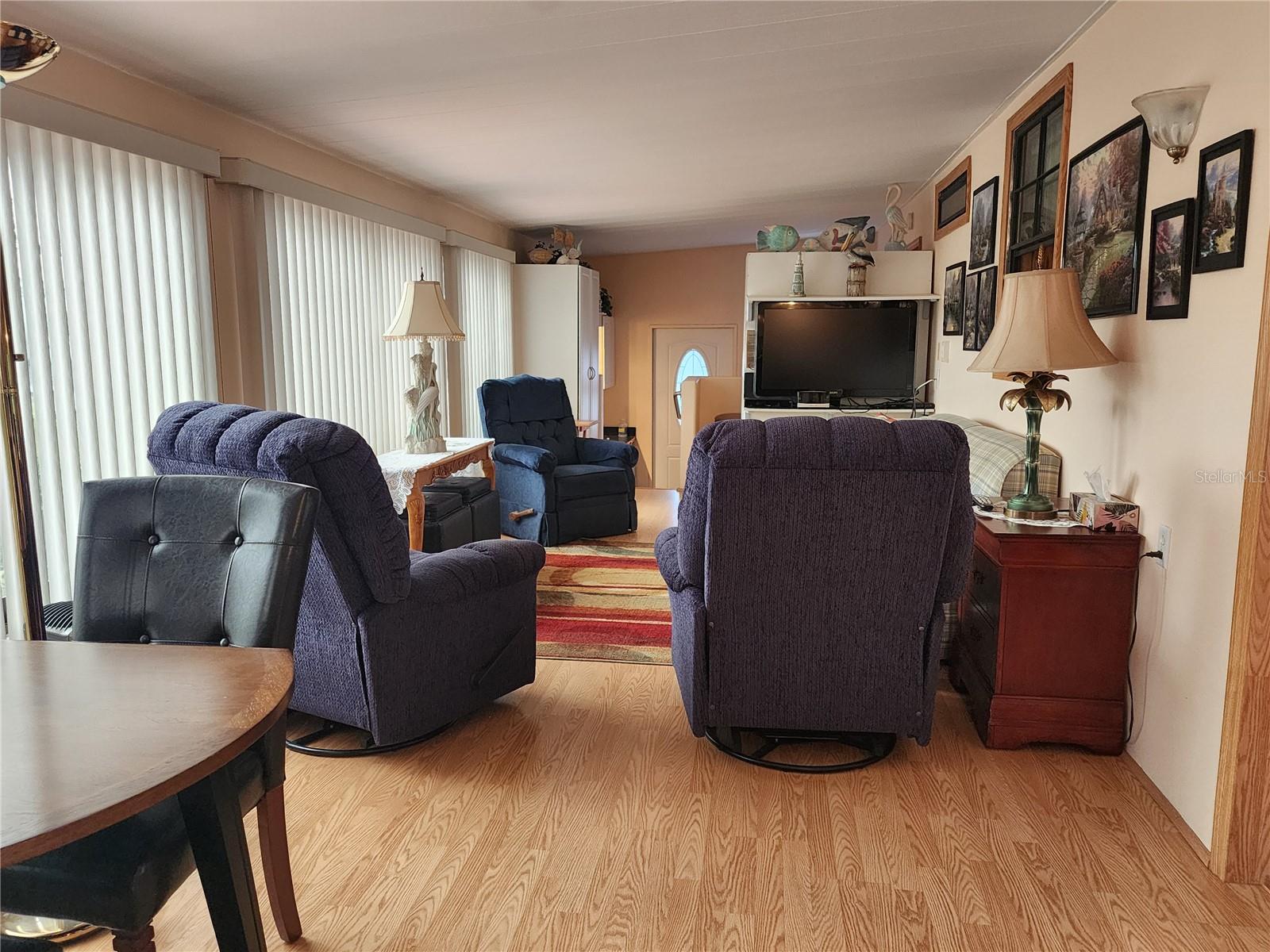 SARASOTA LAKES RV RESORT - Residential