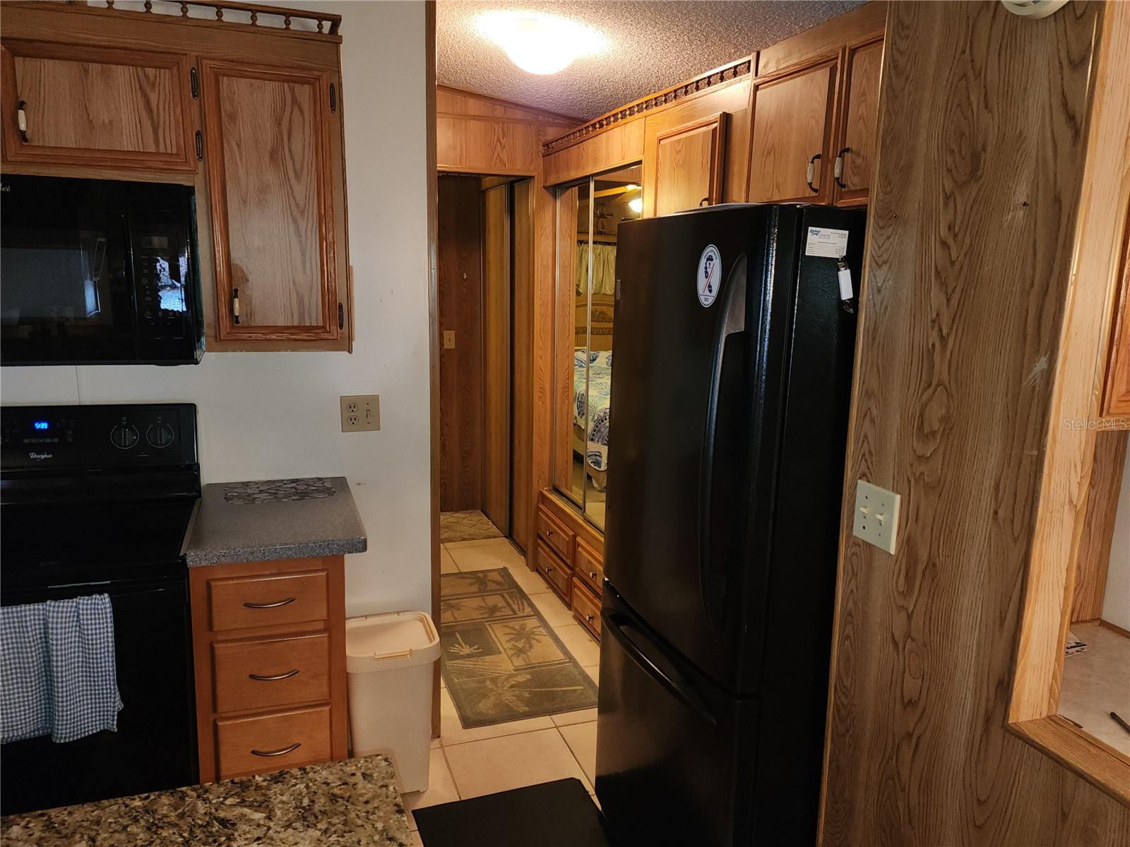 SARASOTA LAKES RV RESORT - Residential