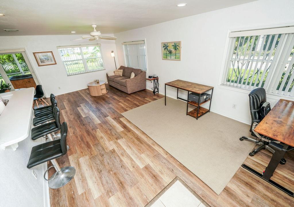 BELLE VISTA POINT - Residential