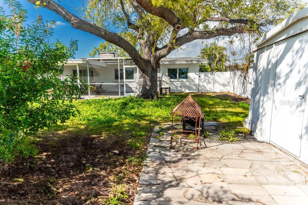 BELLE VISTA POINT - Residential