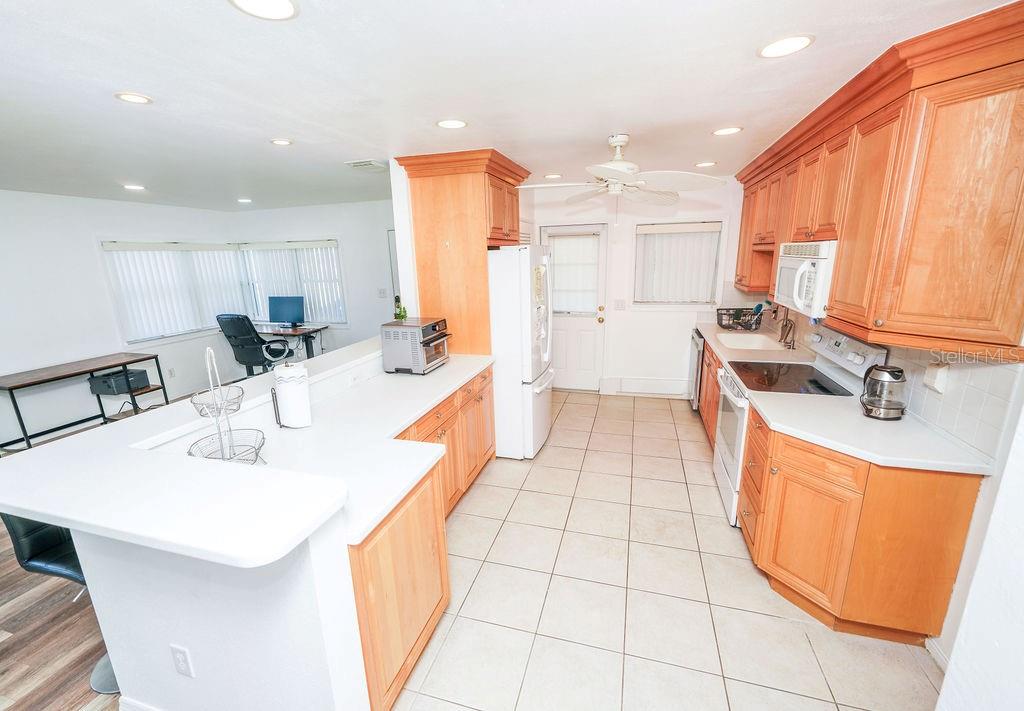 BELLE VISTA POINT - Residential