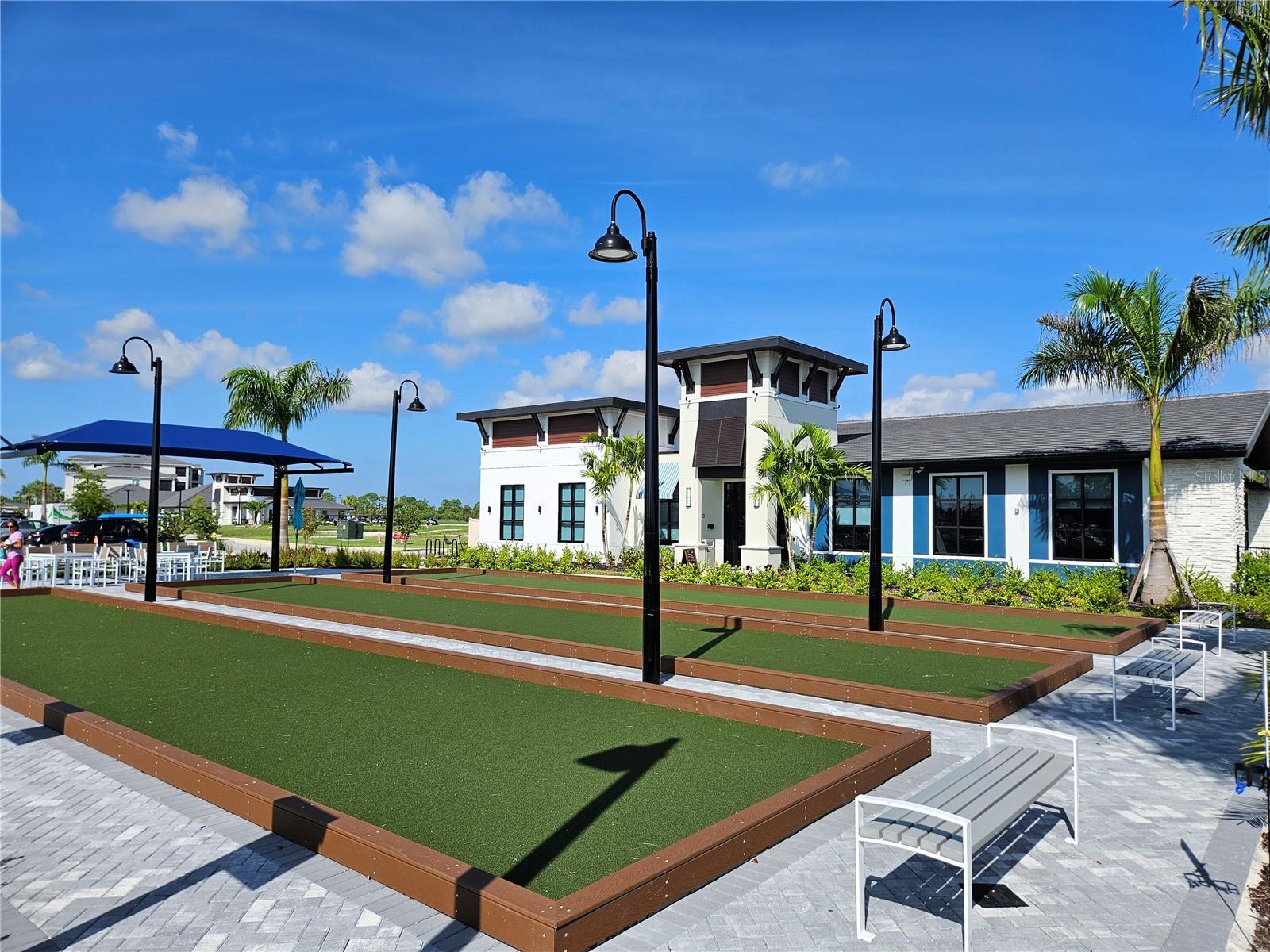 TERRACE V AT WELLEN PARK - Residential Lease