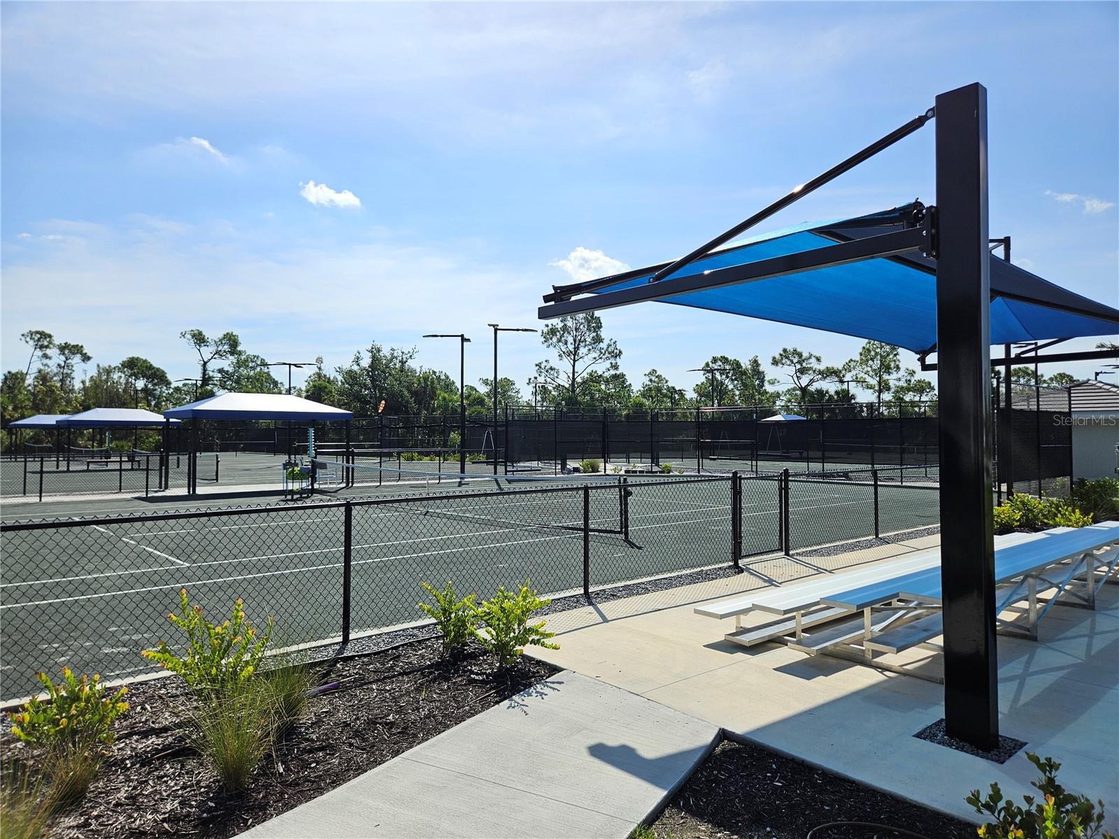 TERRACE V AT WELLEN PARK - Residential Lease