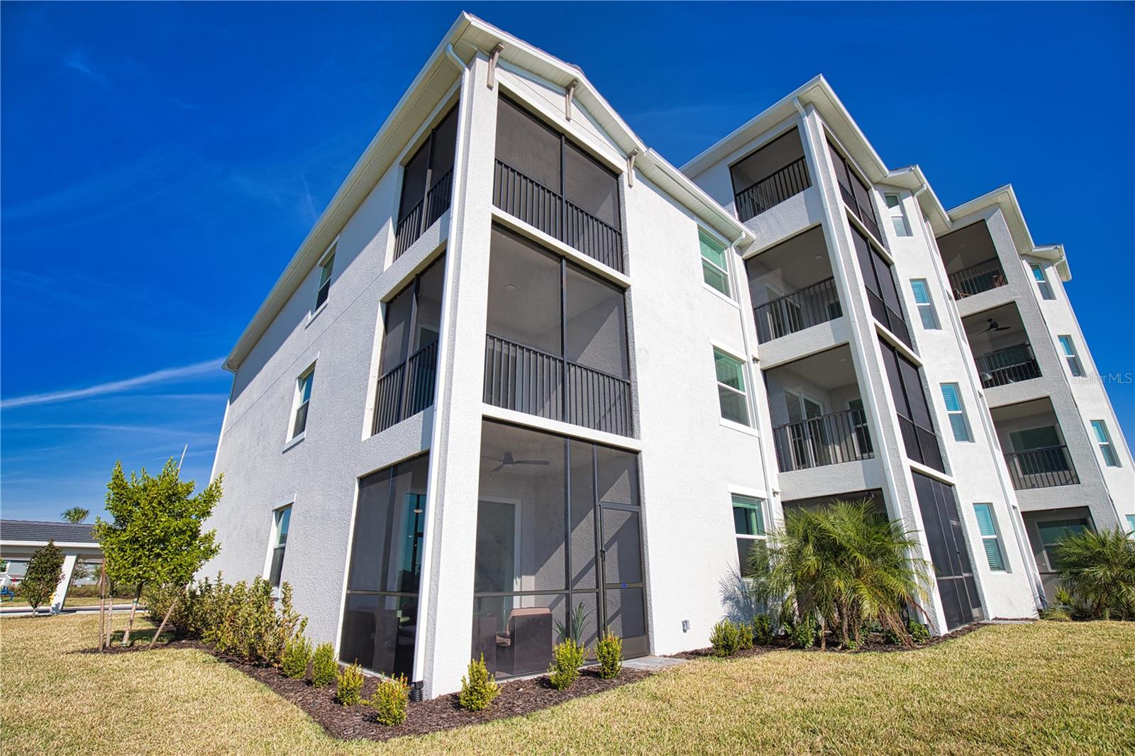 TERRACE V AT WELLEN PARK - Residential Lease