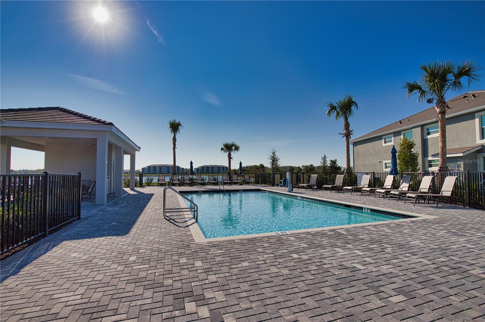 TERRACE V AT WELLEN PARK - Residential Lease