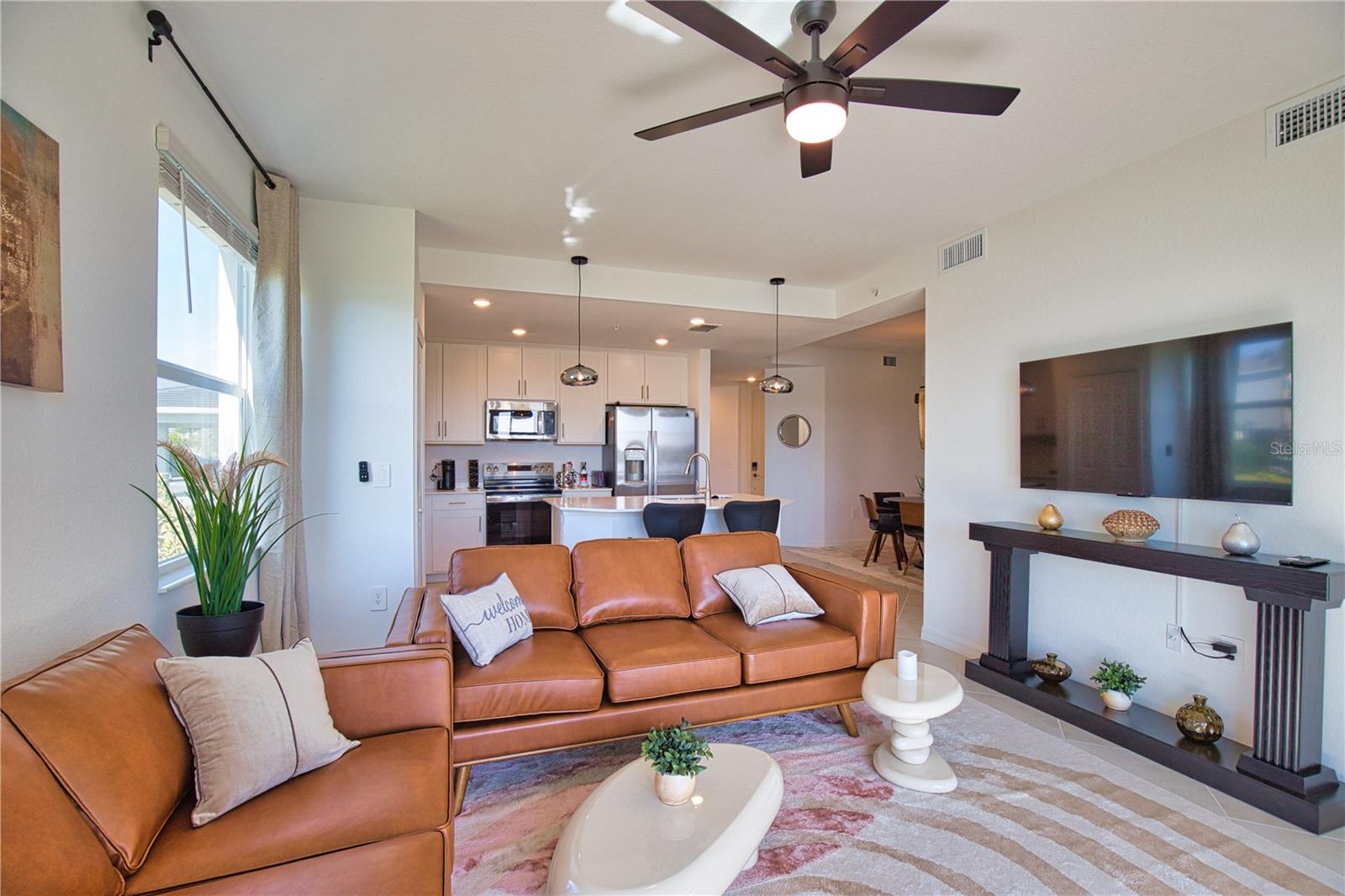 TERRACE V AT WELLEN PARK - Residential Lease