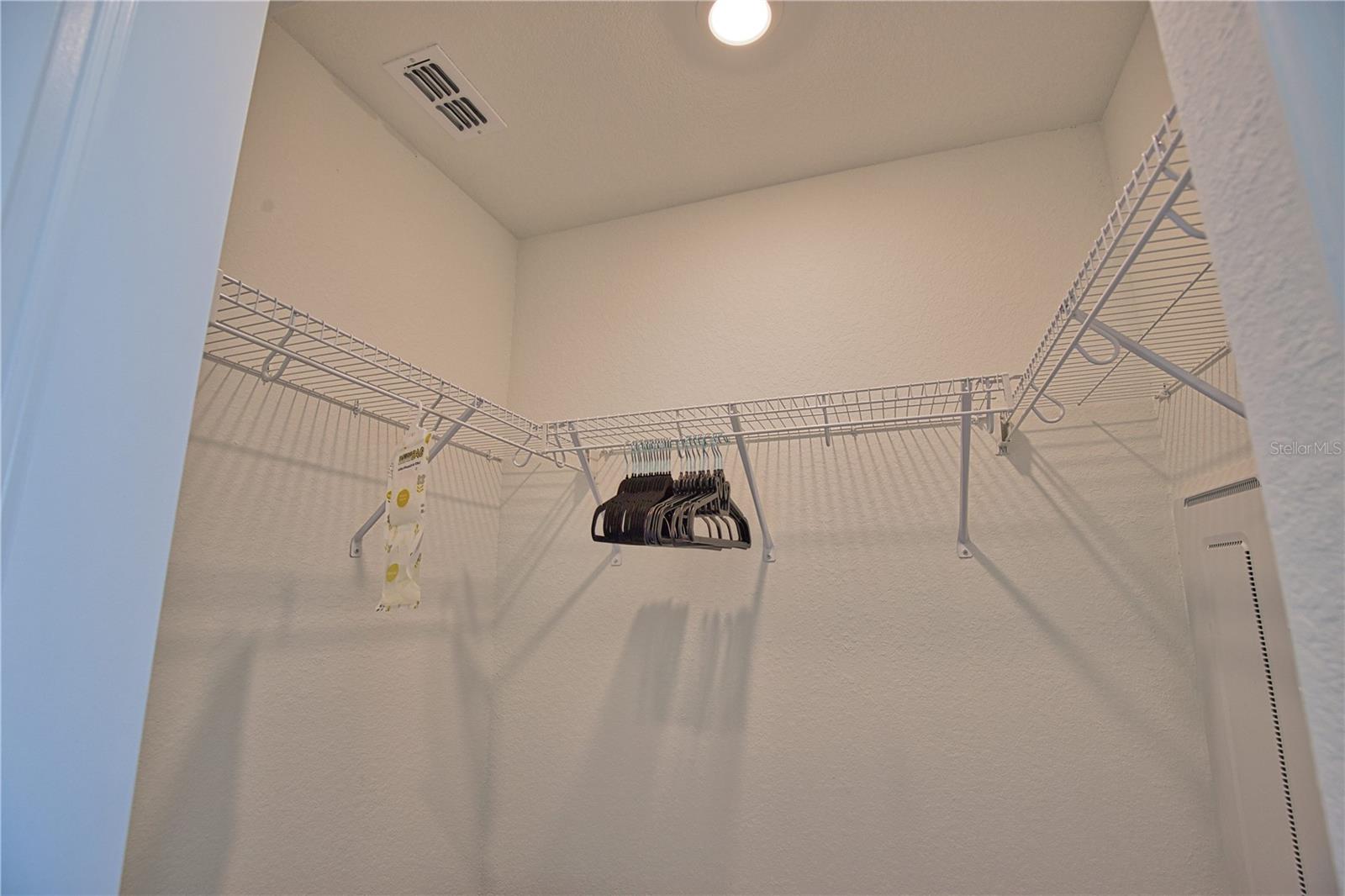 TERRACE V AT WELLEN PARK - Residential Lease