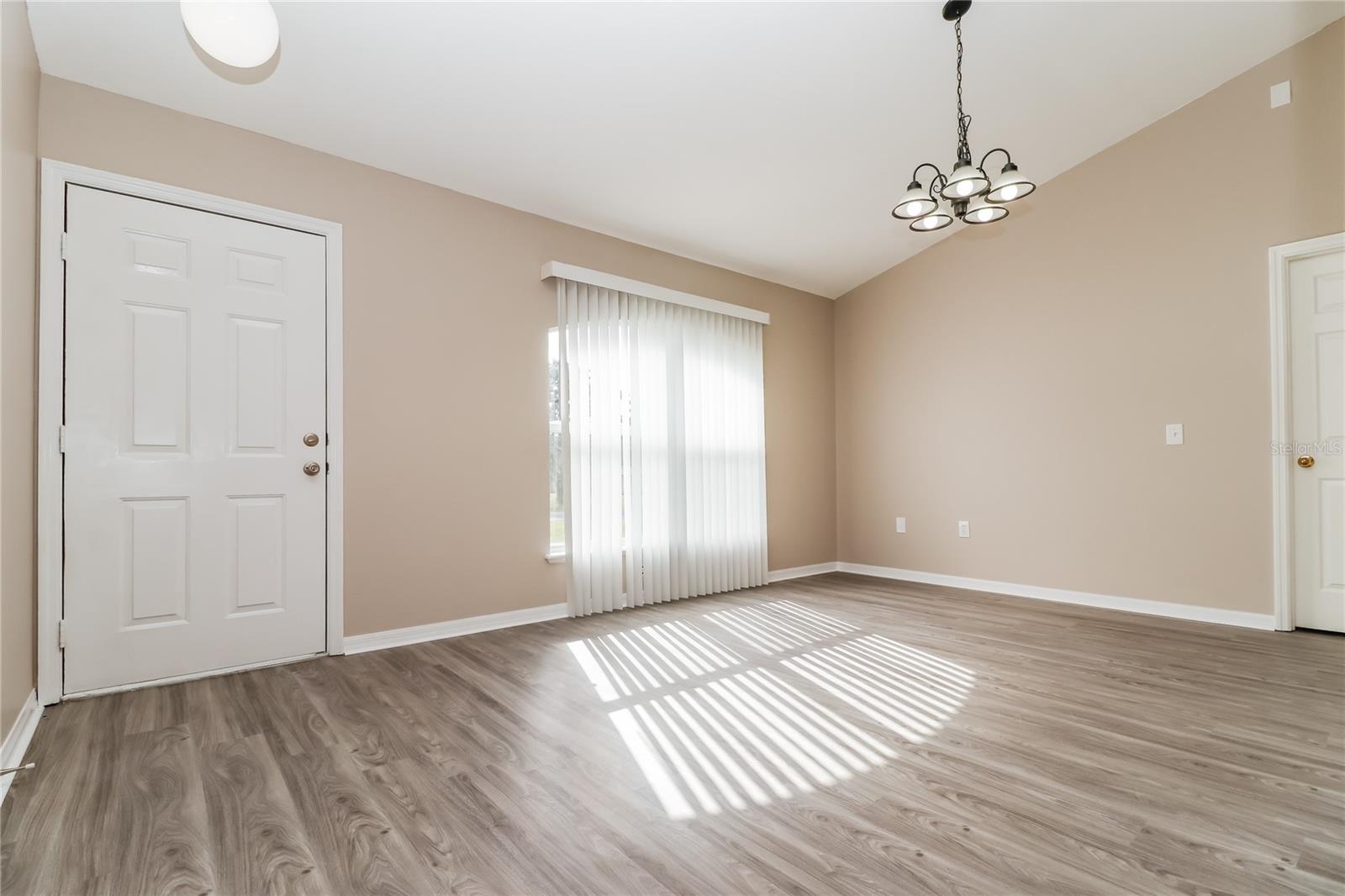 SPRING HILL - Residential Lease