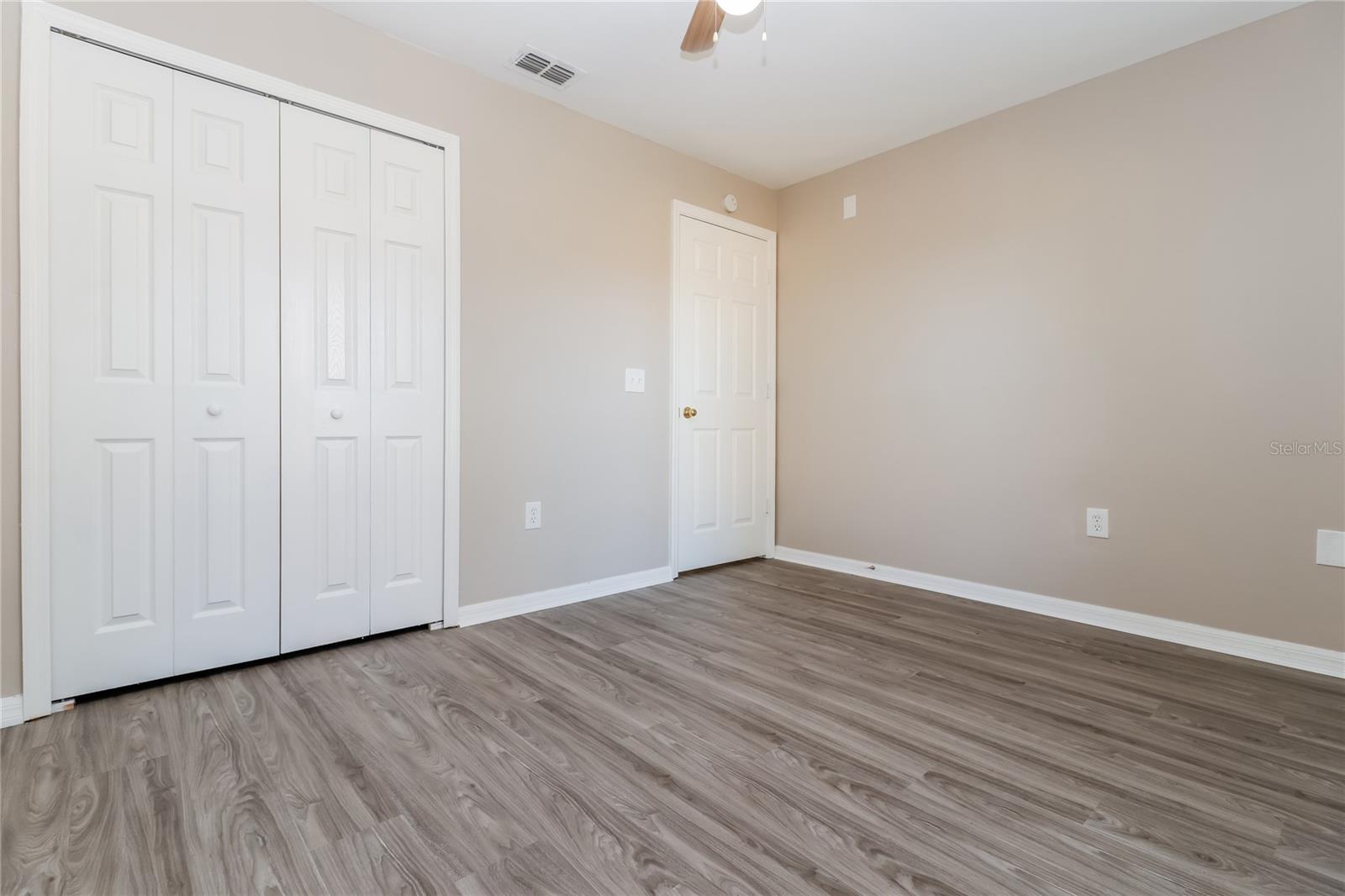 SPRING HILL - Residential Lease