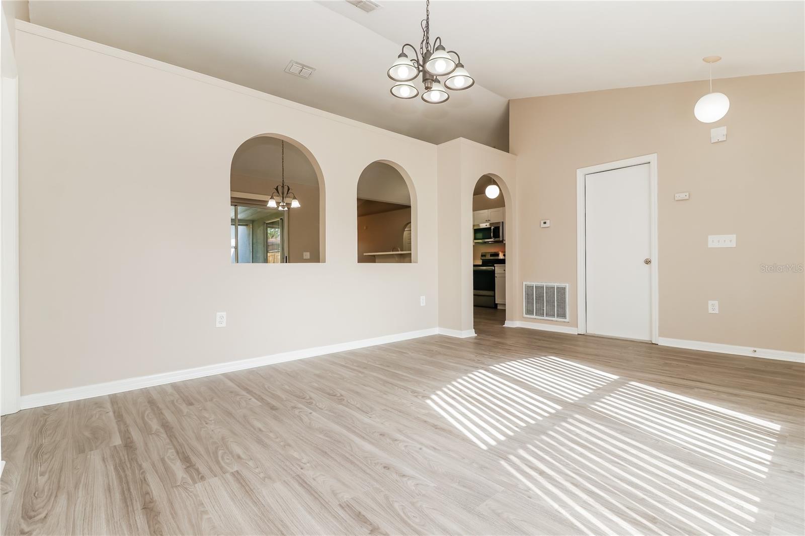 SPRING HILL - Residential Lease