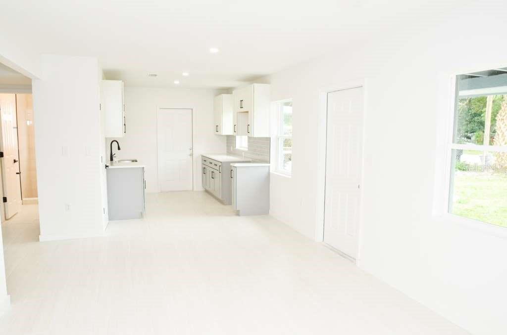 ANGEBILT ADD - Residential Lease