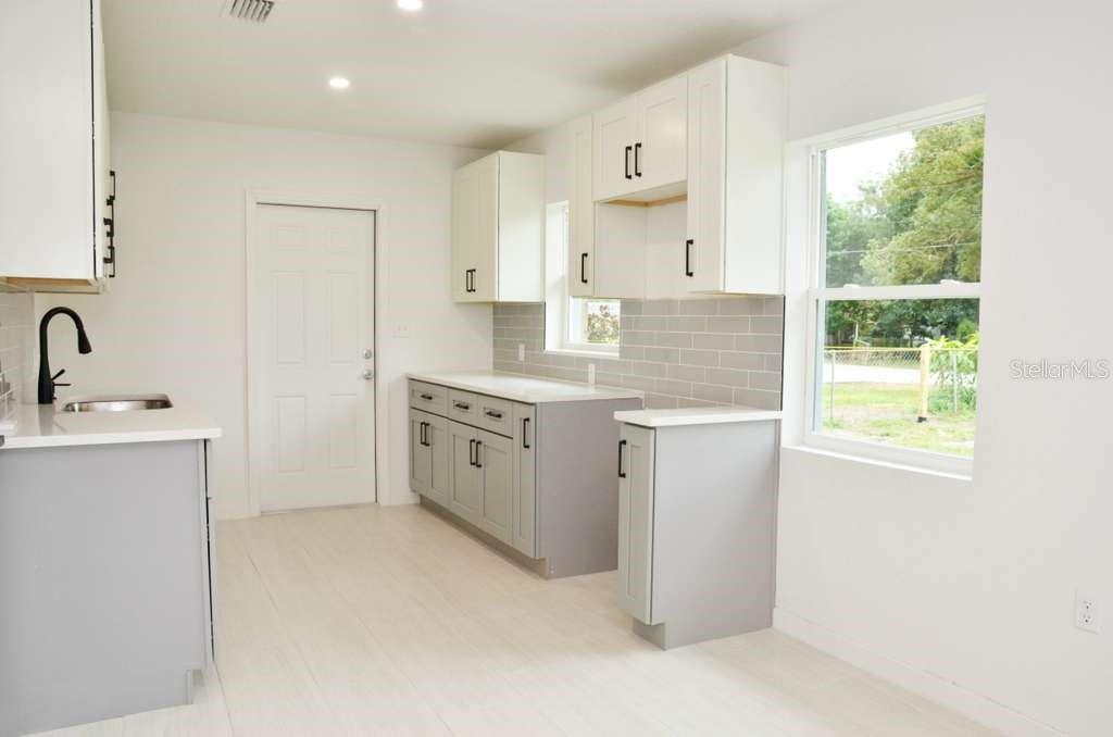 ANGEBILT ADD - Residential Lease