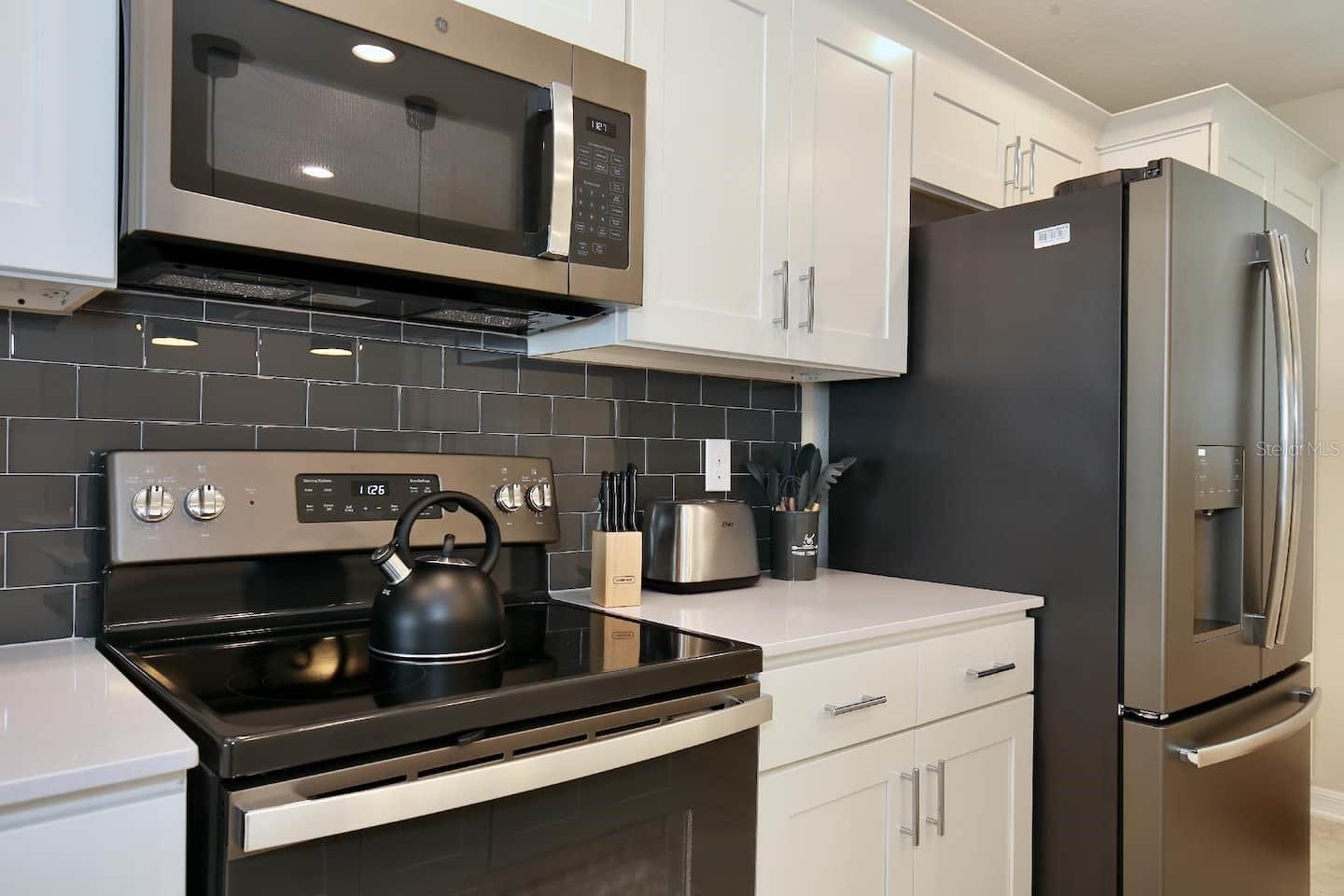 THE TERRACES AT STOREY LAKE CONDO 2 PH 14 - Residential