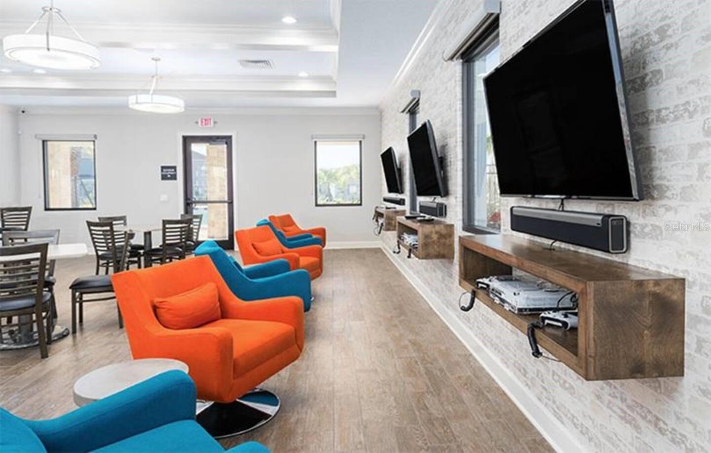 THE TERRACES AT STOREY LAKE CONDO 2 PH 14 - Residential