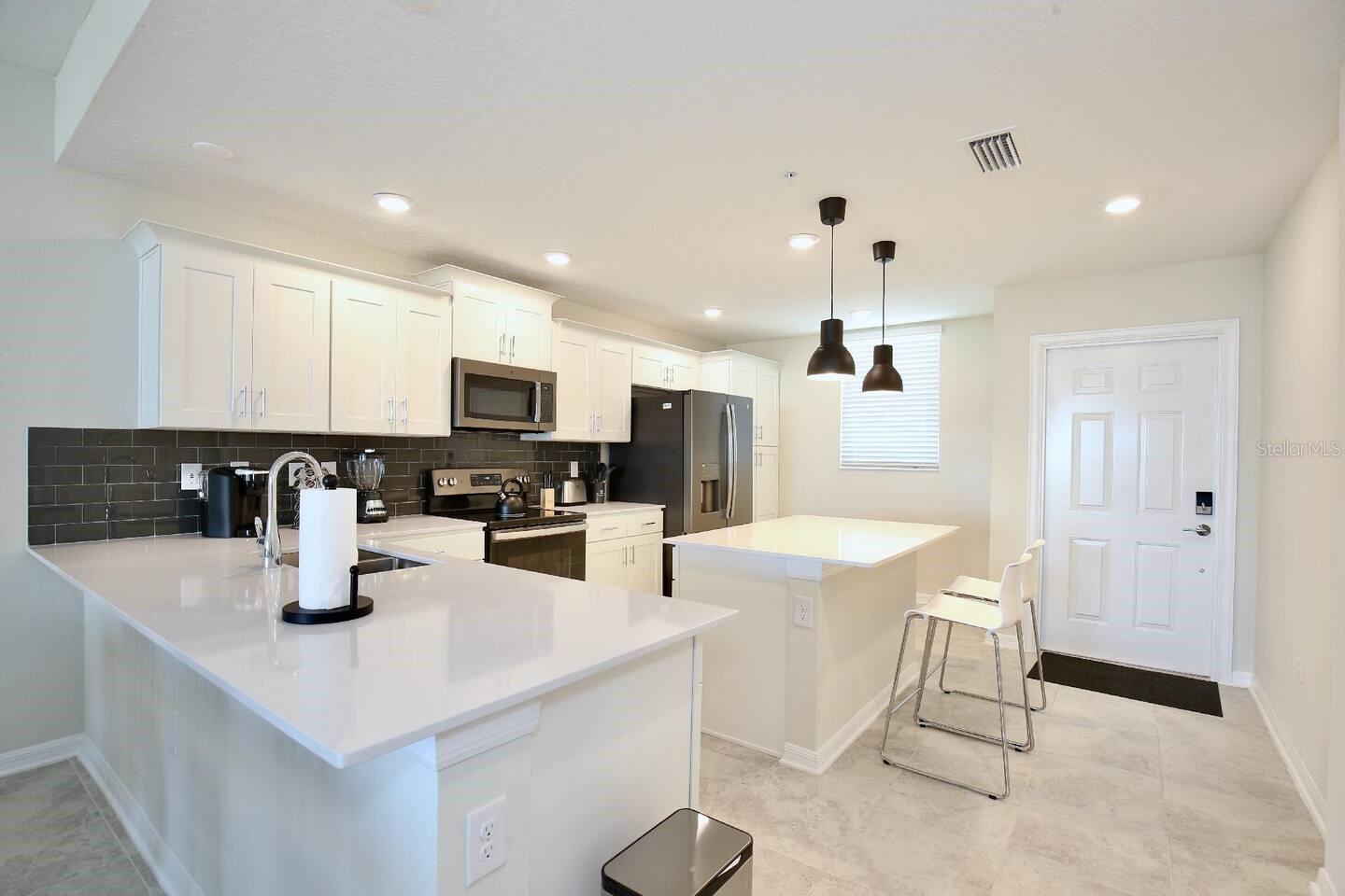 THE TERRACES AT STOREY LAKE CONDO 2 PH 14 - Residential