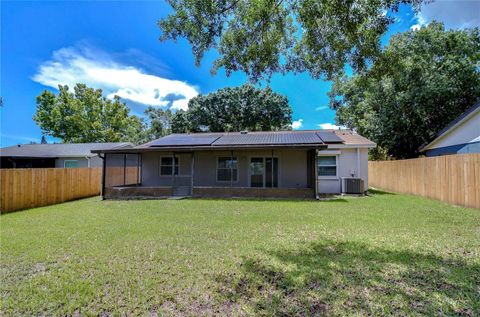 A home in RIVERVIEW