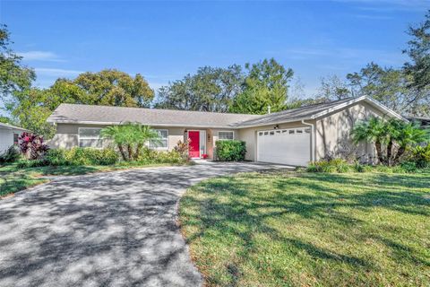 A home in CASSELBERRY