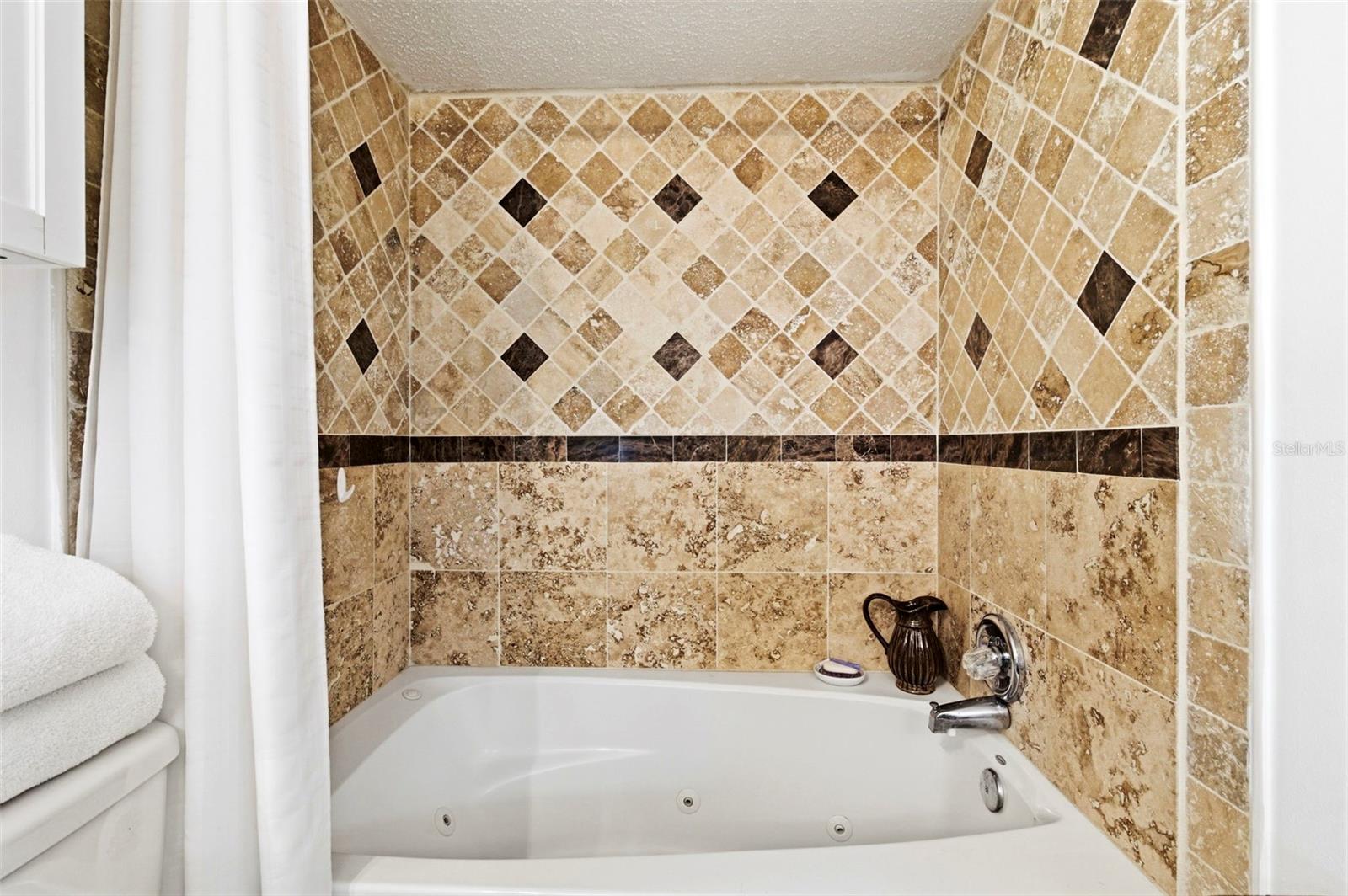 HUNTERS RIDGE - Residential