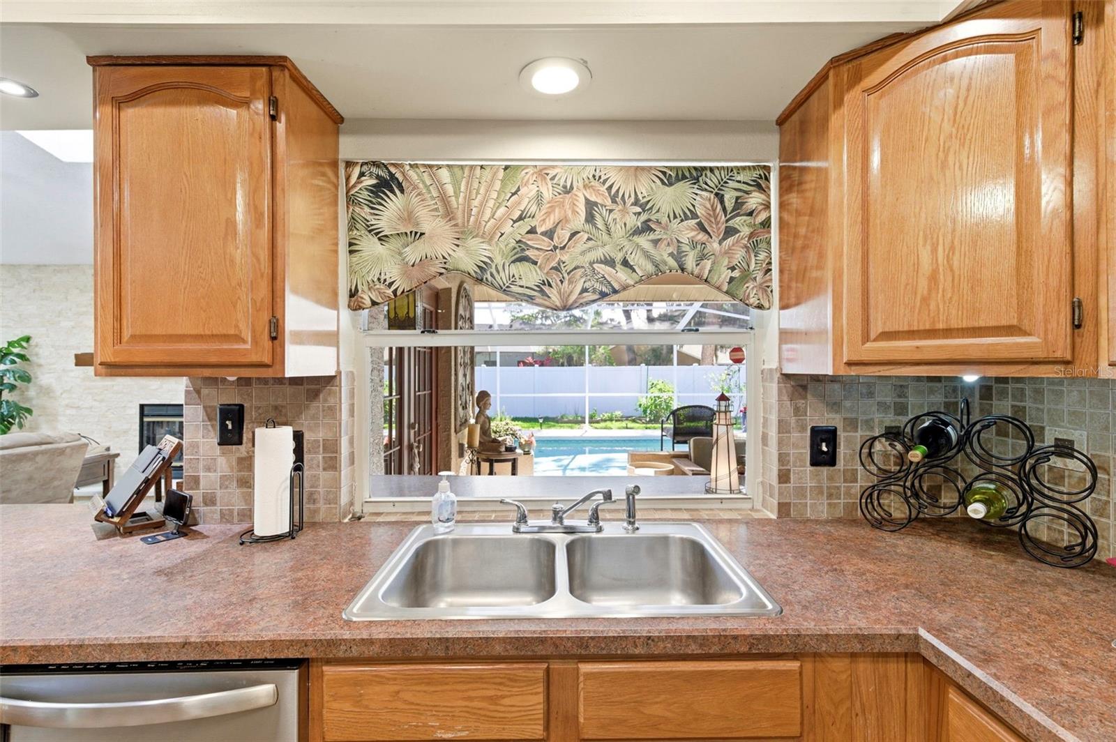 HUNTERS RIDGE - Residential