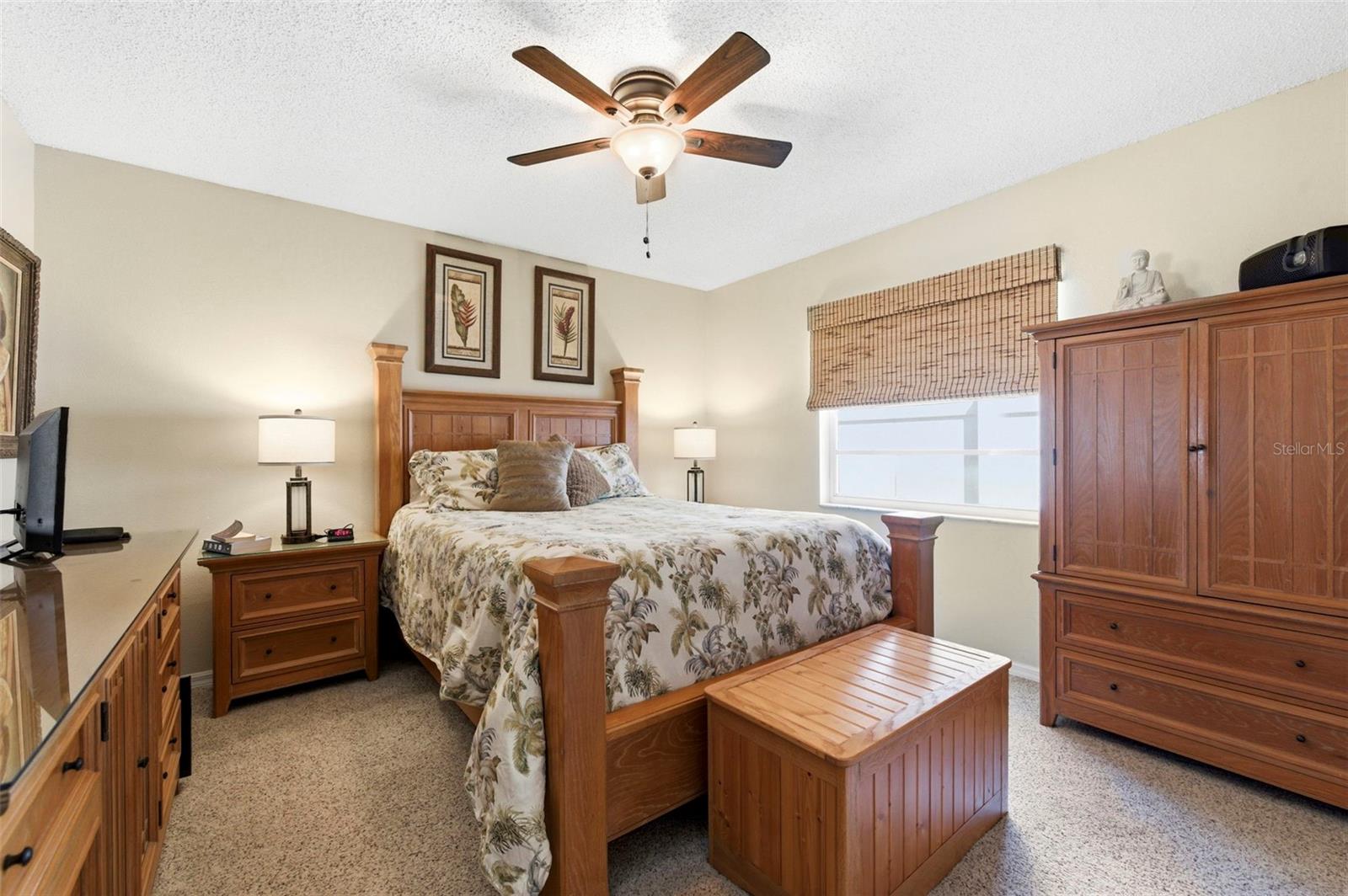 HUNTERS RIDGE - Residential