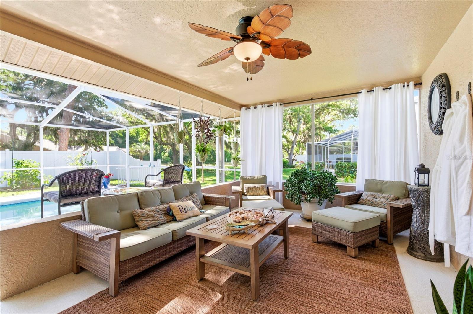 HUNTERS RIDGE - Residential