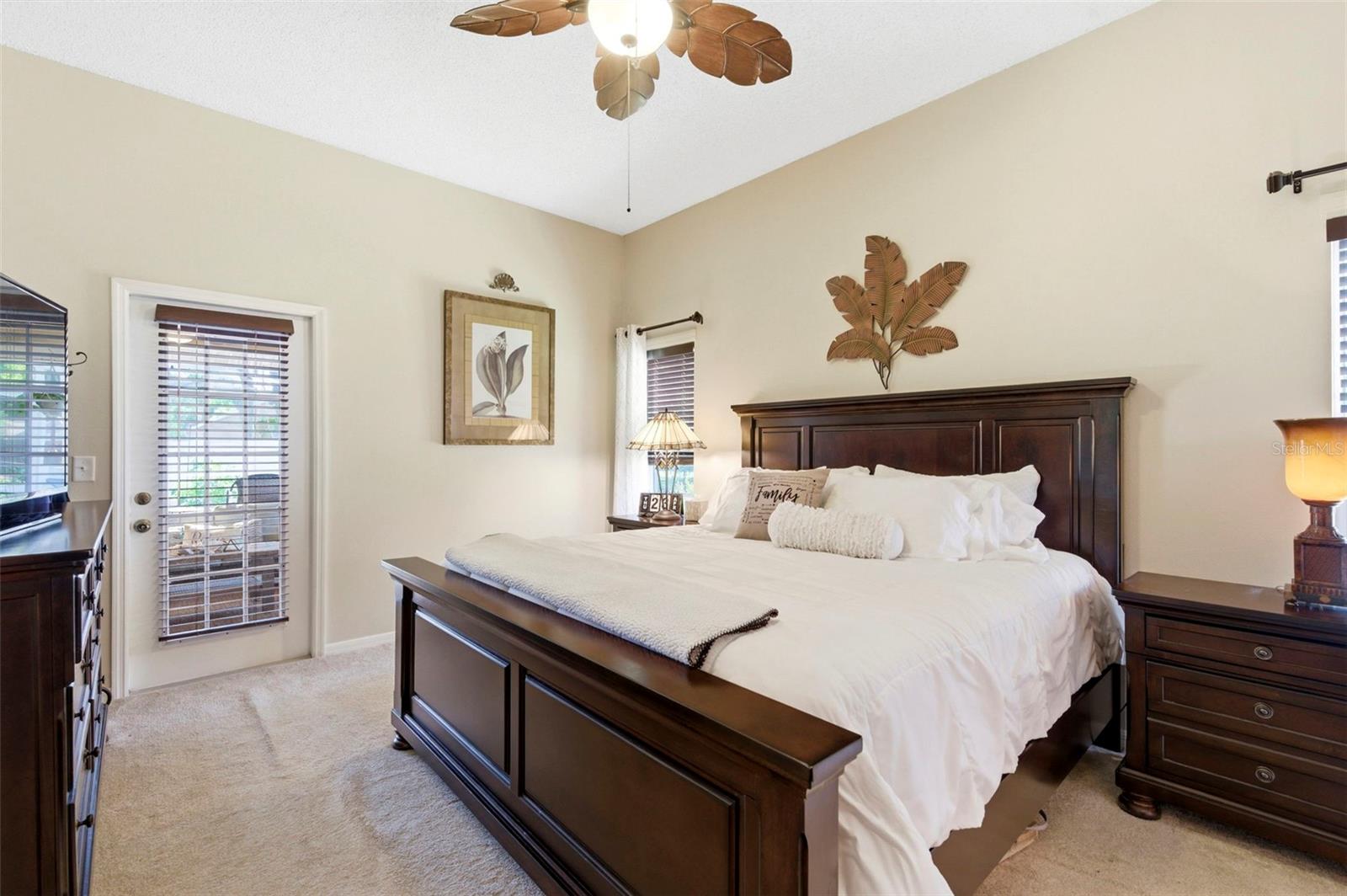 HUNTERS RIDGE - Residential