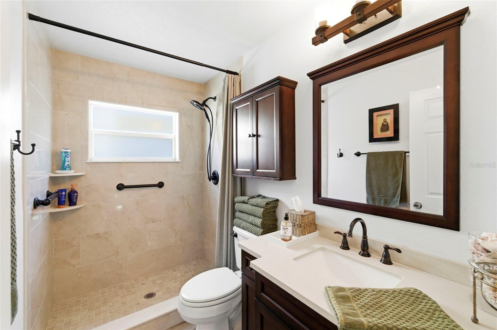 5226 SALTAMONTE DRIVE