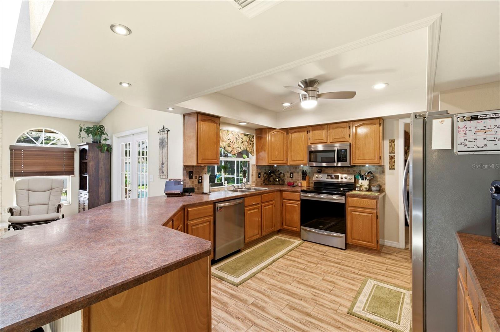 HUNTERS RIDGE - Residential