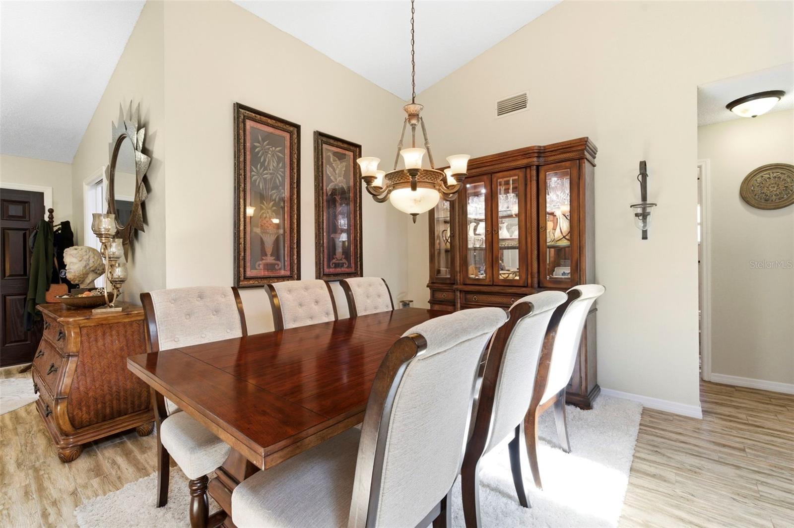 HUNTERS RIDGE - Residential