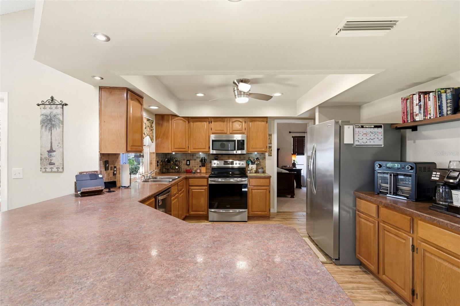 HUNTERS RIDGE - Residential