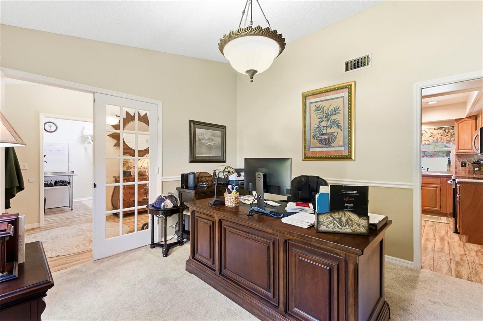 HUNTERS RIDGE - Residential