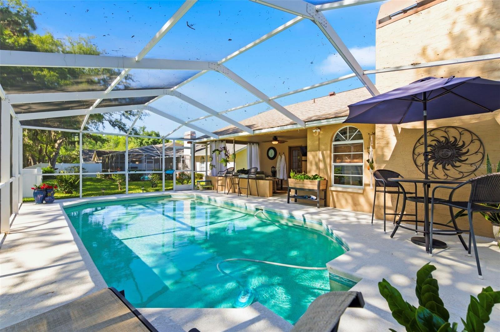 HUNTERS RIDGE - Residential