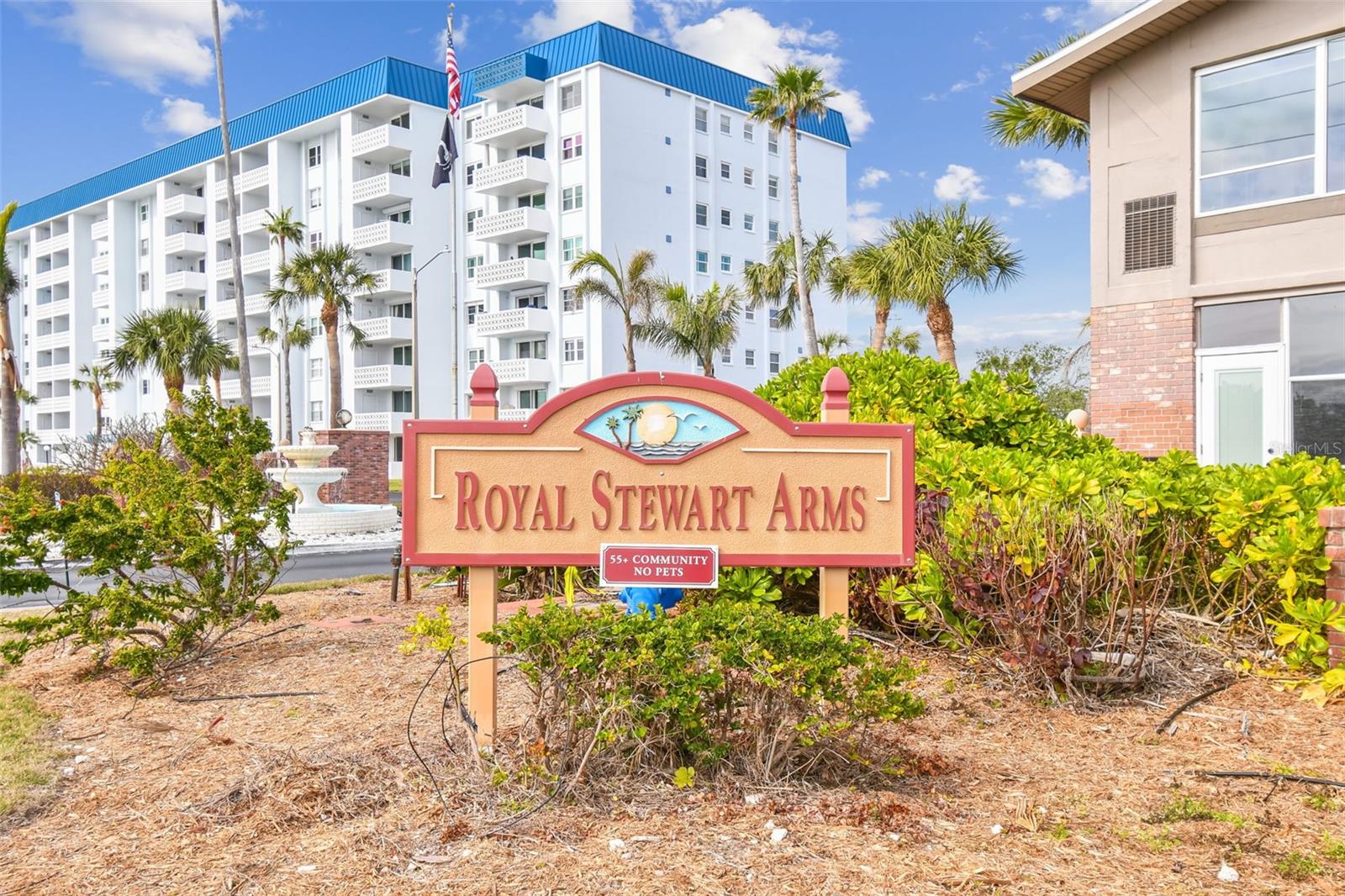 ROYAL STEWART ARMS - Residential