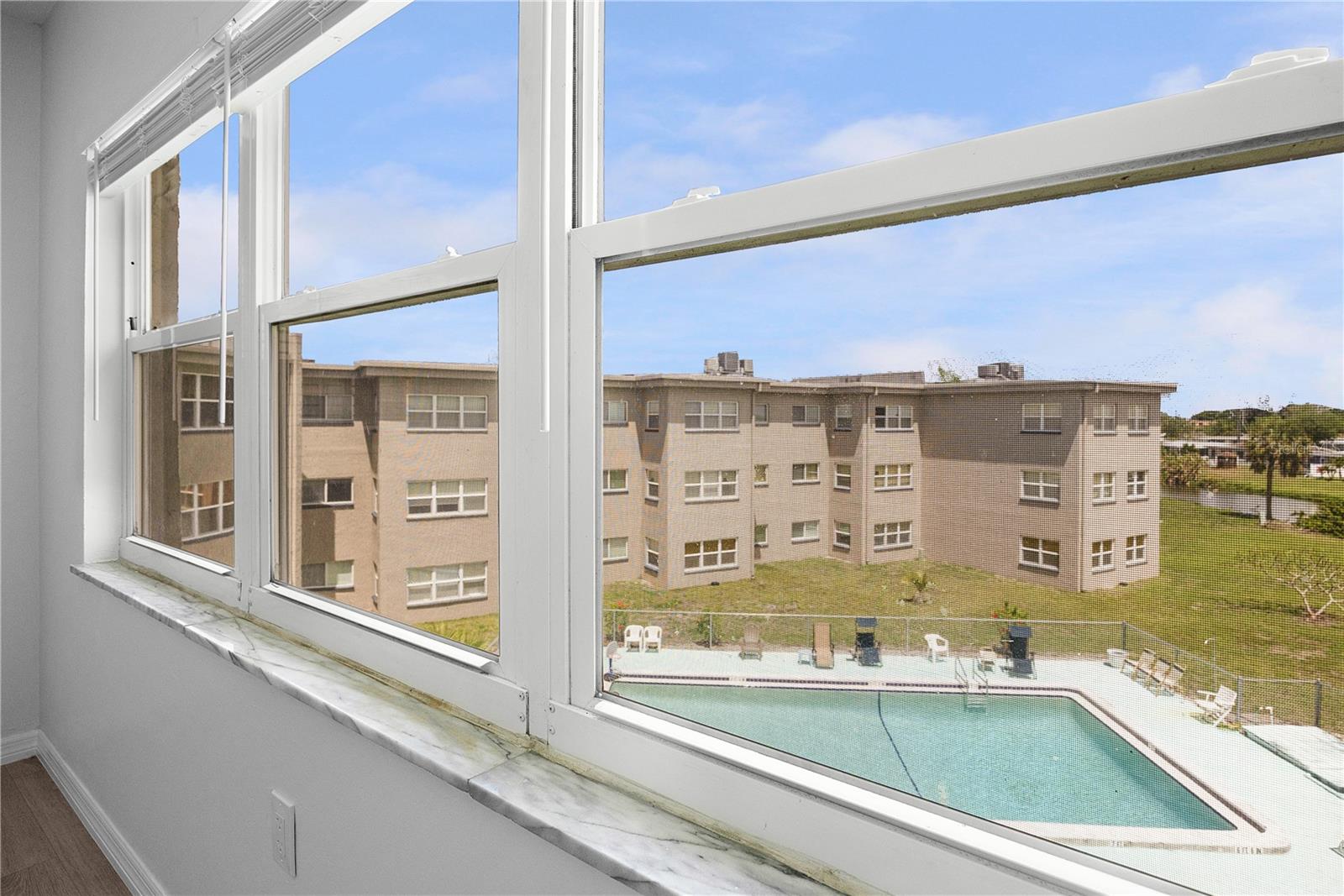 PLAZA VIEW - Residential