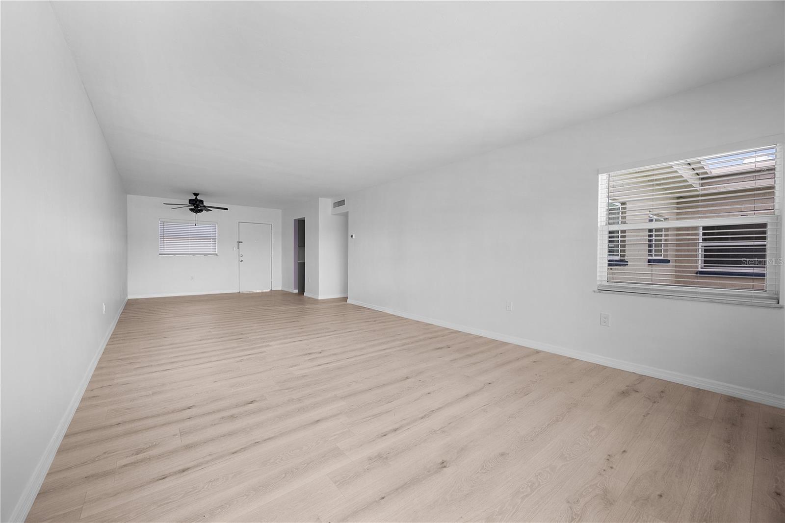 PLAZA VIEW - Residential