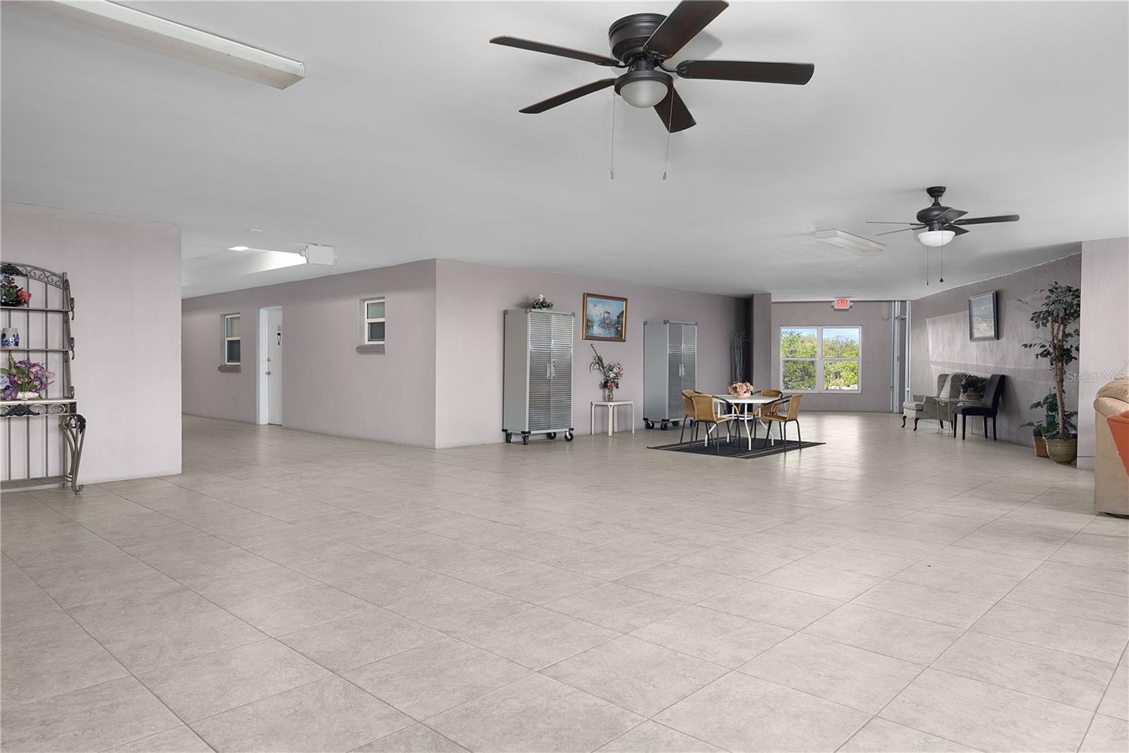 PLAZA VIEW - Residential