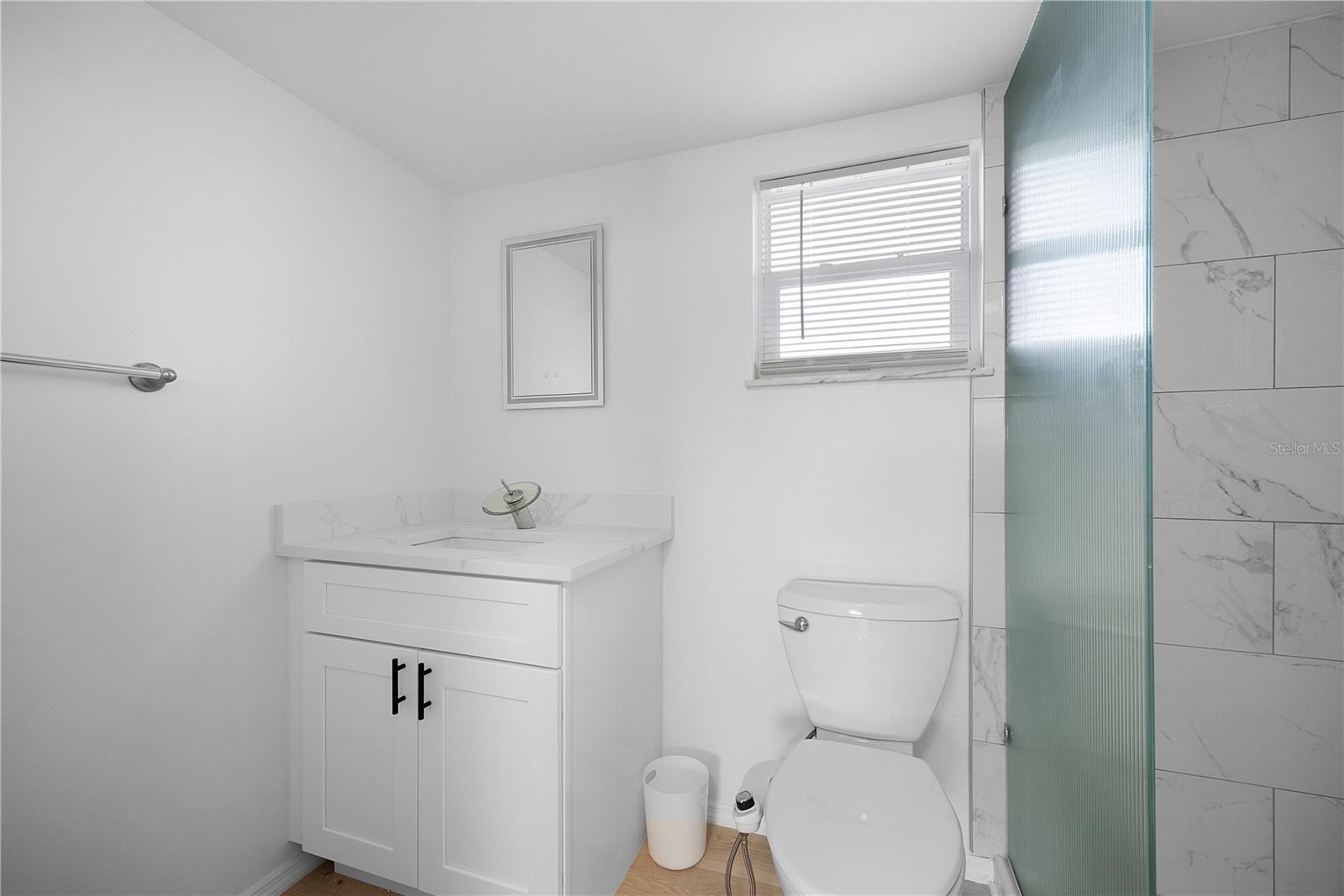 PLAZA VIEW - Residential