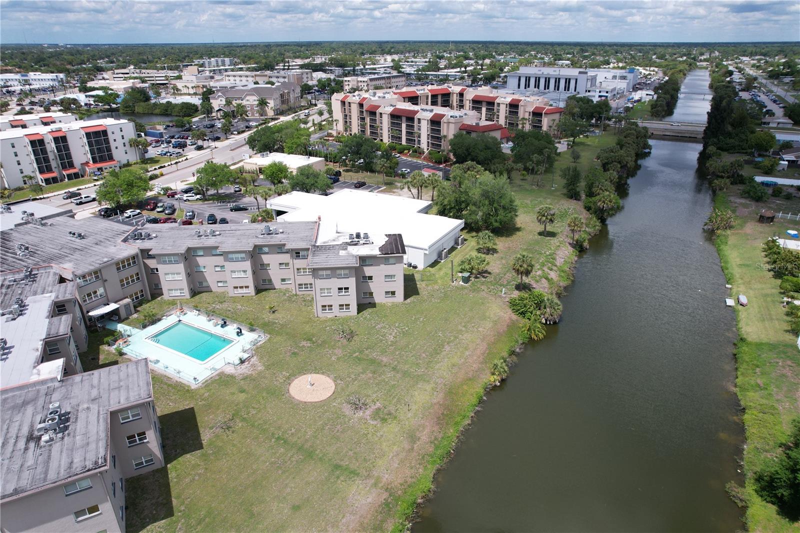 PLAZA VIEW - Residential