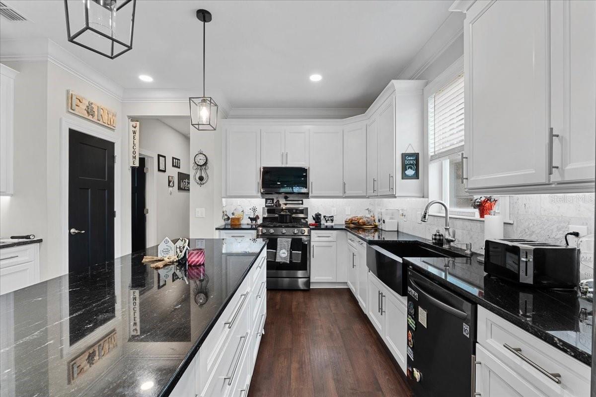 HIGHLAND PARK SUB - Residential