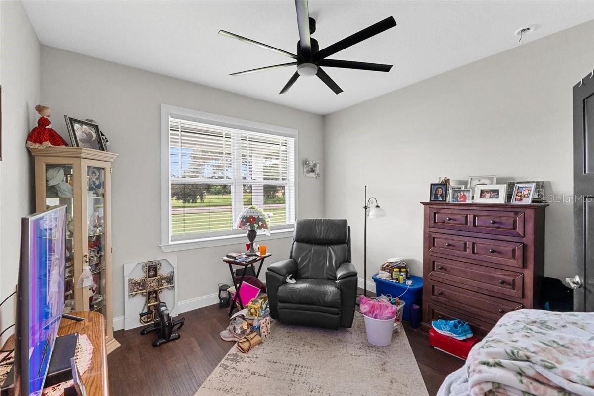 HIGHLAND PARK SUB - Residential