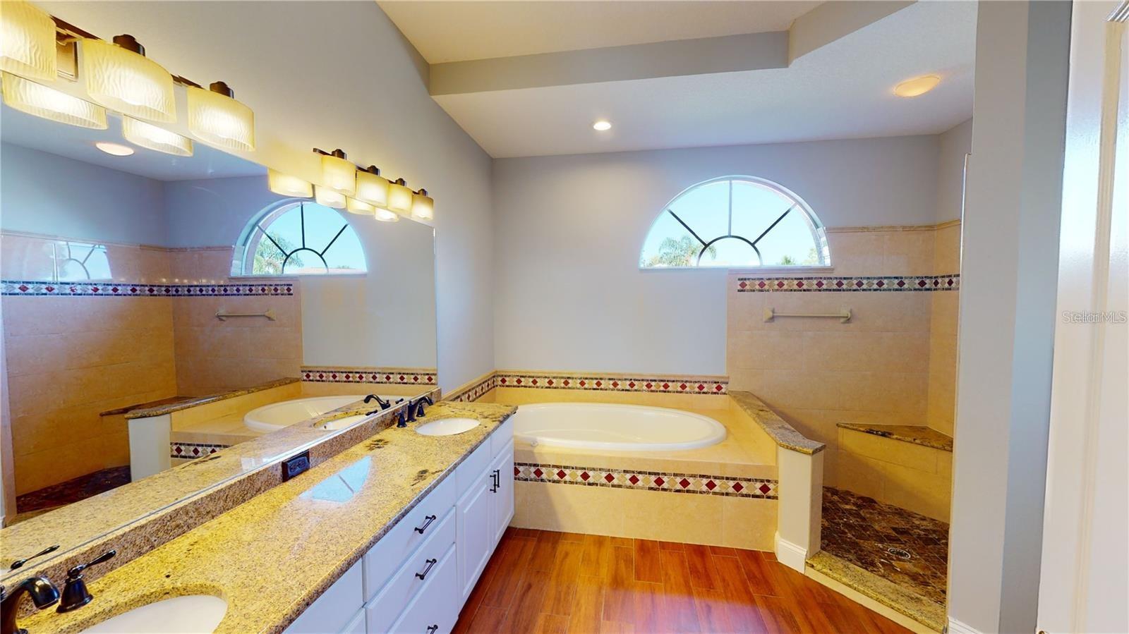 STONEBRIDGE - Residential