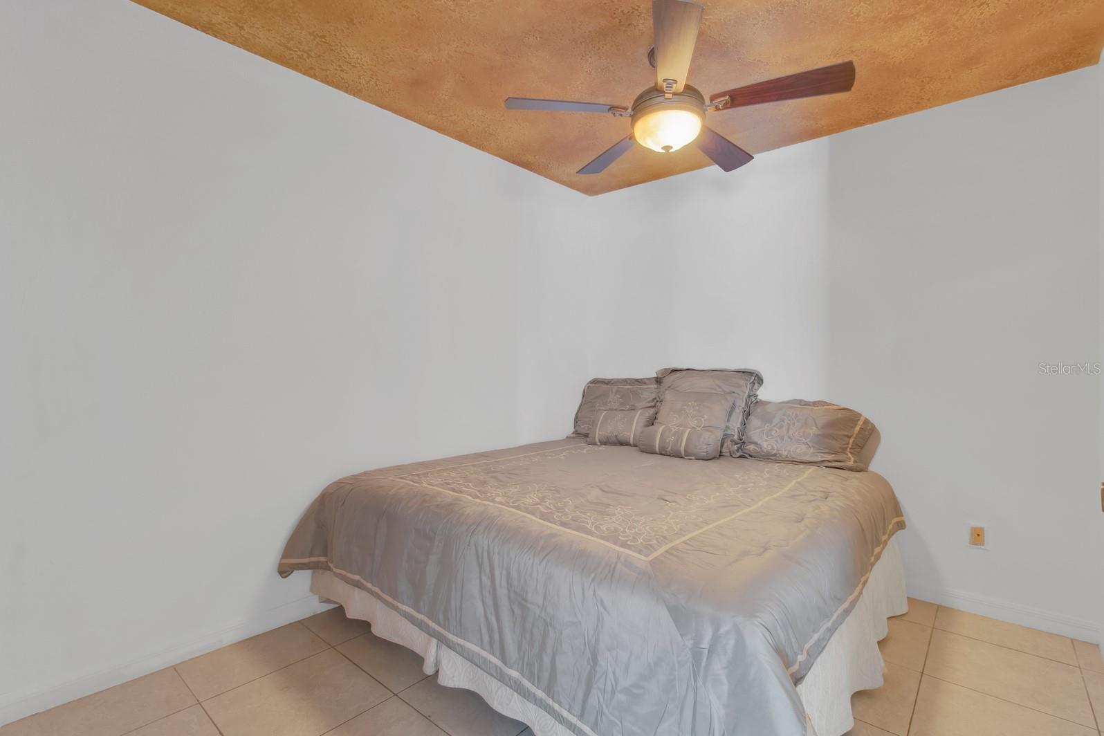CITRUS COVE UNIT 01 - Residential