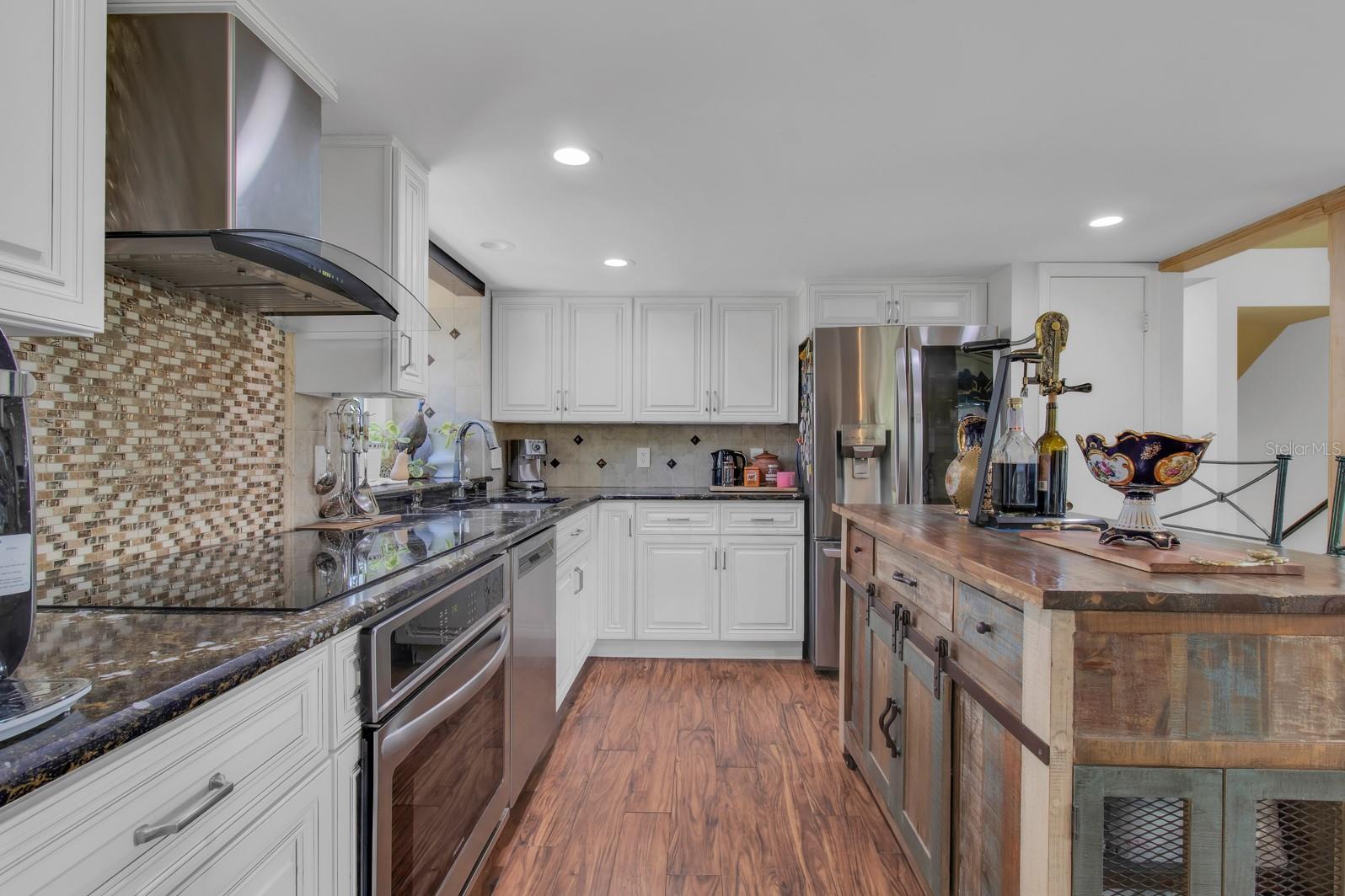 CITRUS COVE UNIT 01 - Residential